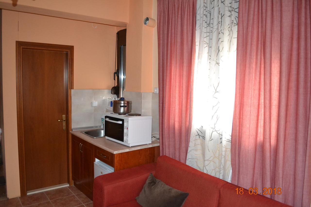 Hotel Mouson Melathron Elafina Exterior foto